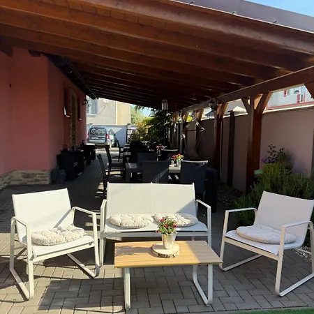Carlos Guest house